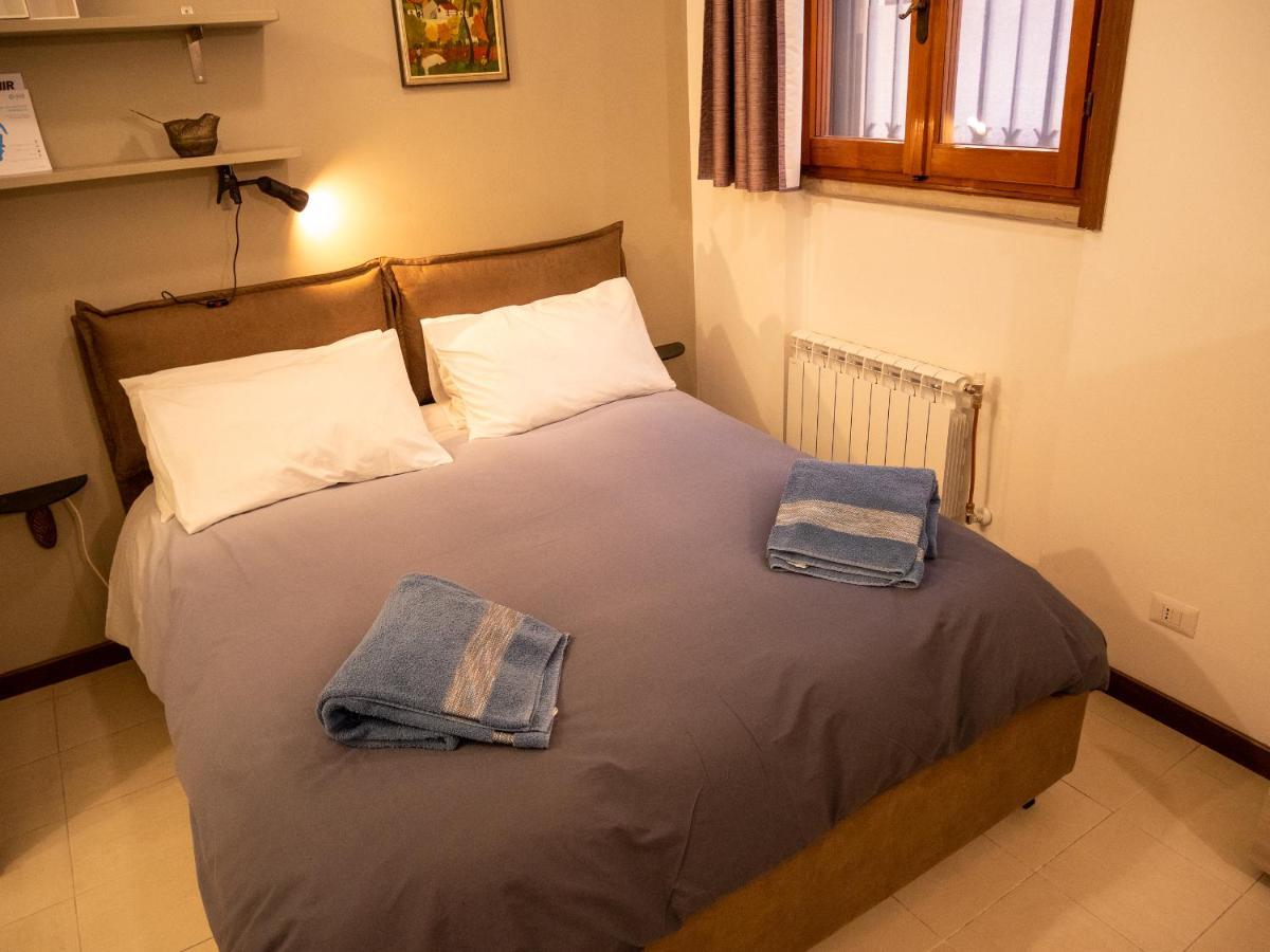 Chambers Short Rentals - Via Gezio Calini Brescia - 2 Studio Flats Exterior foto