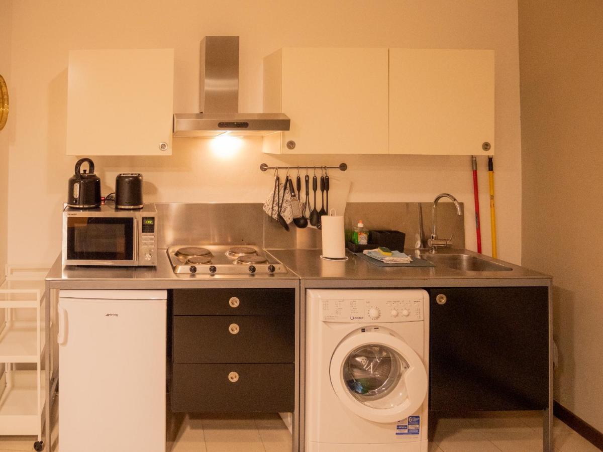Chambers Short Rentals - Via Gezio Calini Brescia - 2 Studio Flats Exterior foto