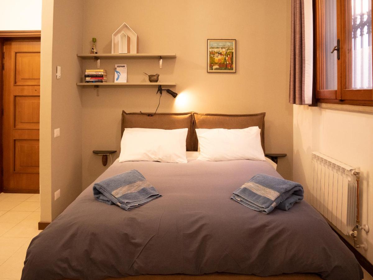 Chambers Short Rentals - Via Gezio Calini Brescia - 2 Studio Flats Exterior foto