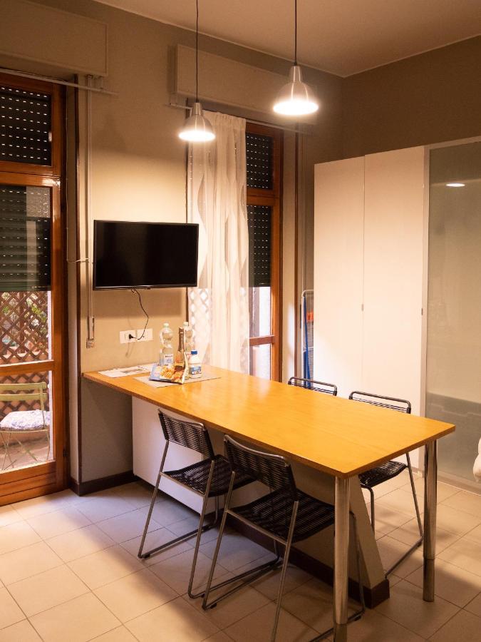 Chambers Short Rentals - Via Gezio Calini Brescia - 2 Studio Flats Exterior foto